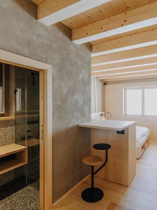 Chalet mit naturbelassenen Materialen, allergikerfreundlich