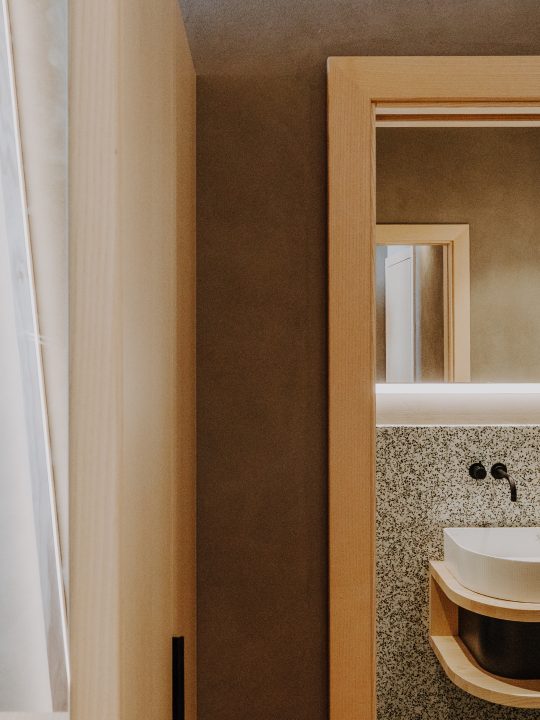 Bad im Zimmer 3 des Bergchalets Gastein