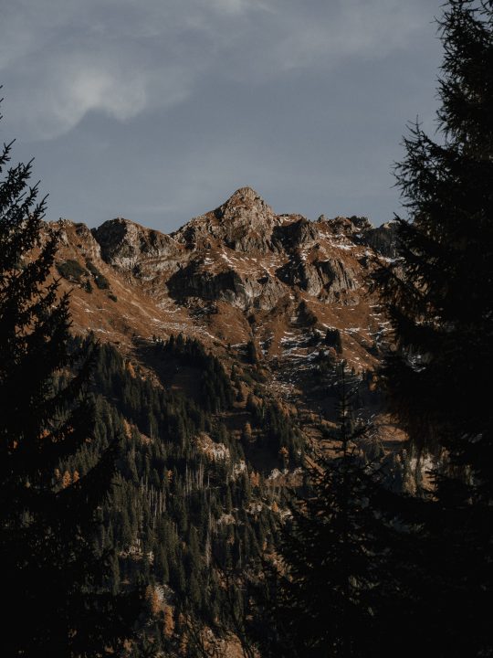 Blick auf die Salzburger Alpen / Hohe Tauern vom Bergchalet Gastein