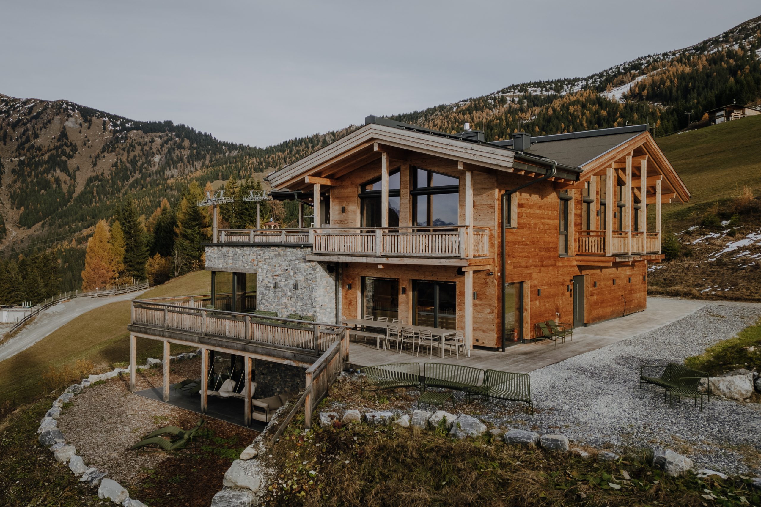 Bergchalet Gastein - Mountain Hideaway in den Alpen auf 1.500 Meter Höhe über dem Meer.